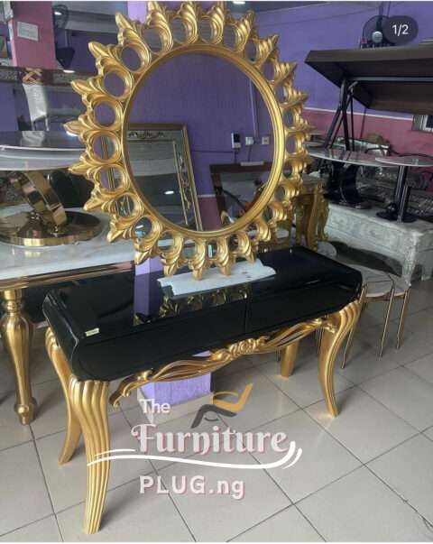 Classy Mirror Console and Table