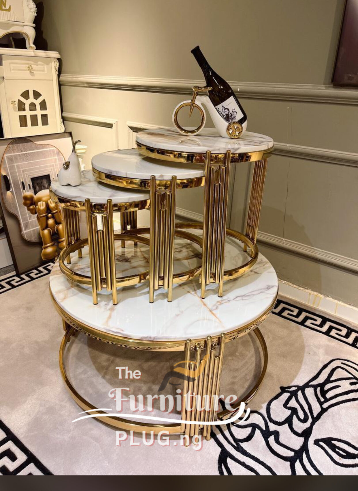 Classy Marble Top Center table and 3 Pieces of Side stools set 1 Classy Marble Top Center table and 3 Pieces of Side stools set